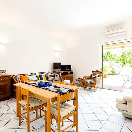 Casa Dorothea 1 بوسيتانو